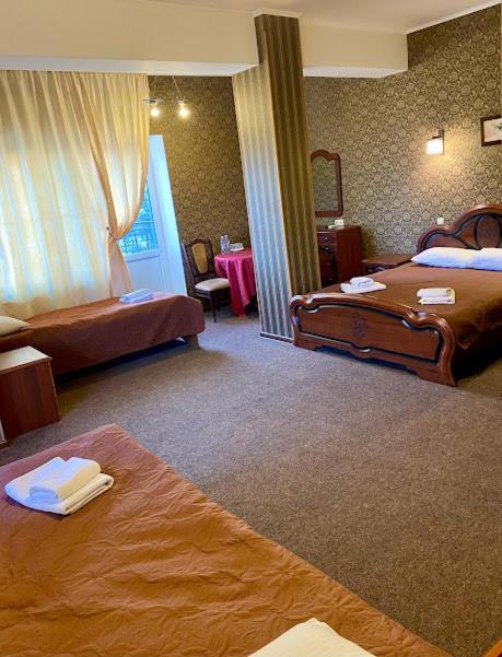 Golden Lion Hotel Boryspil Ngoại thất bức ảnh